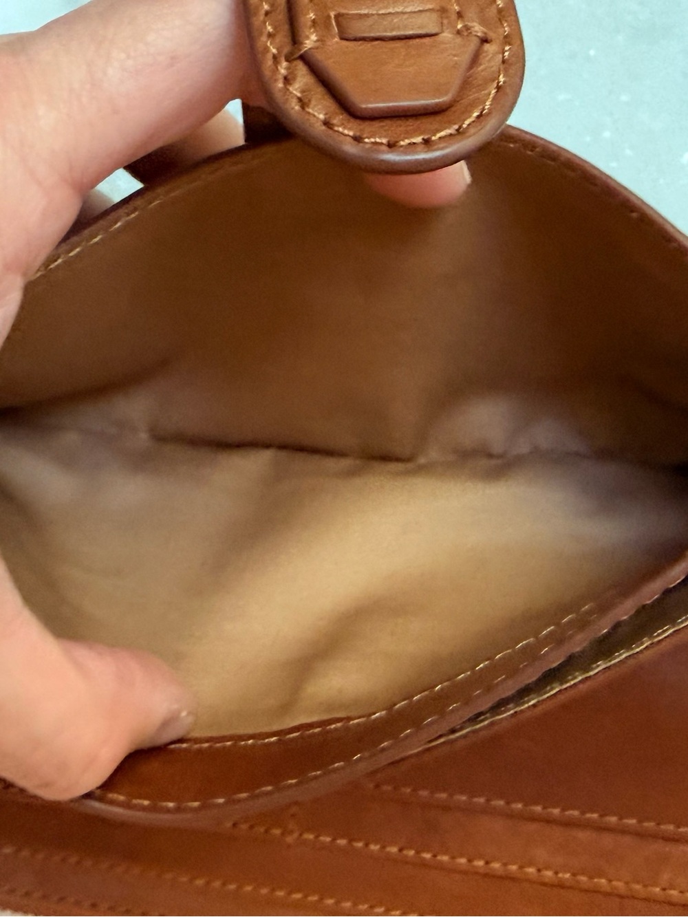 HOBO Dunn Continental Wallet in “Pecan Ridge” - Picture 6 of 13